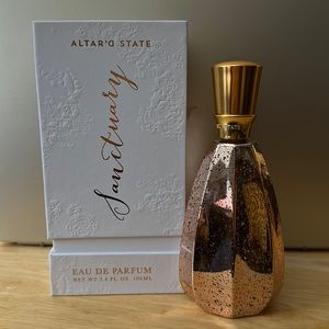 Sanctuary Eau de Parfum by Altar’d State